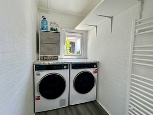 Laundry Room- click for photo gallery